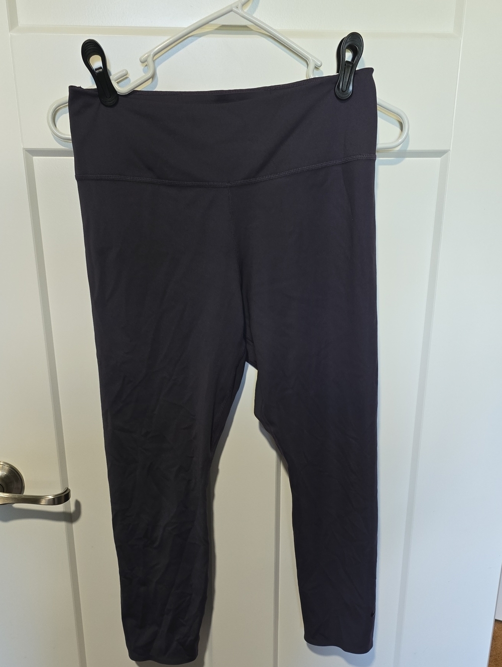 Nike Girls Black Capri Performance Leggings